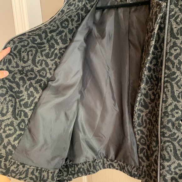 neutral cheetah print jacket - Picture 7 of 8